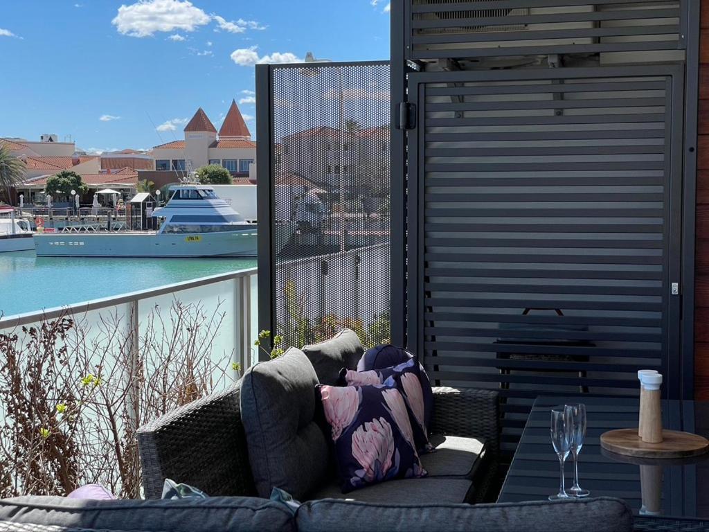Mariner'S Cove ~ Luxe Waterfront Apartment Mindarie Екстер'єр фото