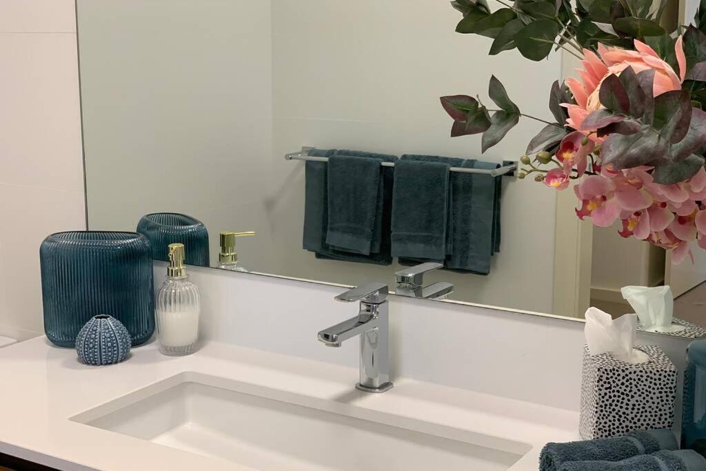 Mariner'S Cove ~ Luxe Waterfront Apartment Mindarie Екстер'єр фото