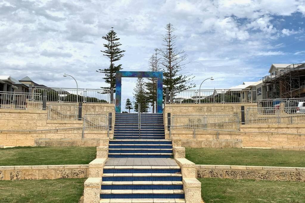 Mariner'S Cove ~ Luxe Waterfront Apartment Mindarie Екстер'єр фото