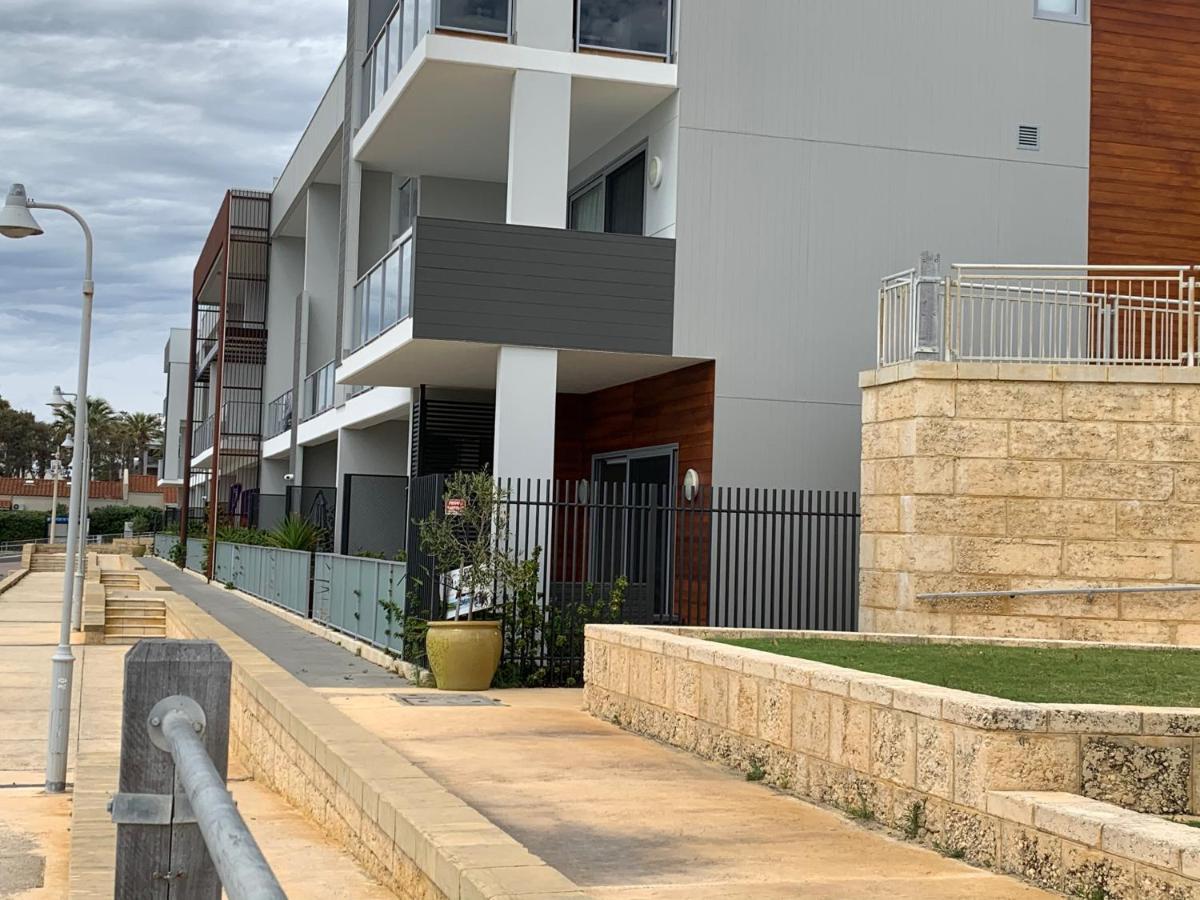 Mariner'S Cove ~ Luxe Waterfront Apartment Mindarie Екстер'єр фото